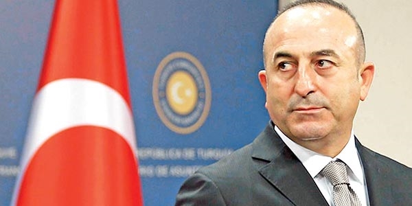 Fahri konsolosa himmet vermeyenin işi aksıyor