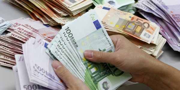 Euro'da sert düşüş