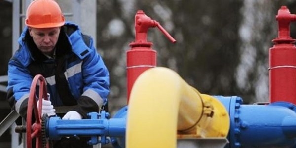 Türk Akımı'ndan ilk petrol 2016'da akacak