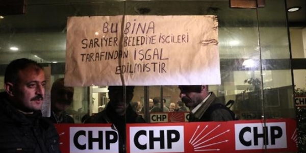 İşciler, Belediye binasını bastı