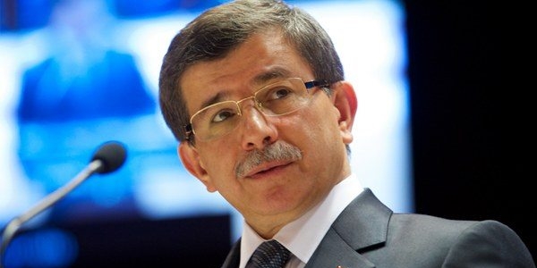 Başbakan Davutoğlu, Cuma Namazı için 3 cami değiştirdi