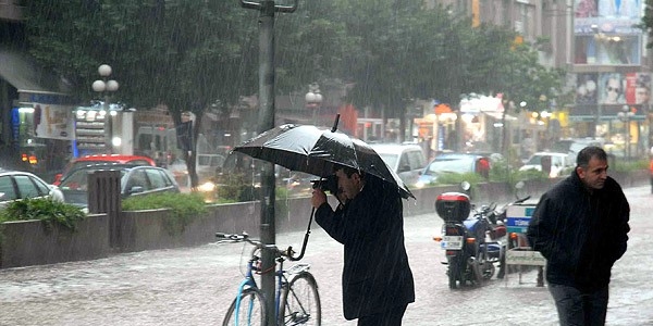 Meteorolojiden kuvvetli yağış uyarısı