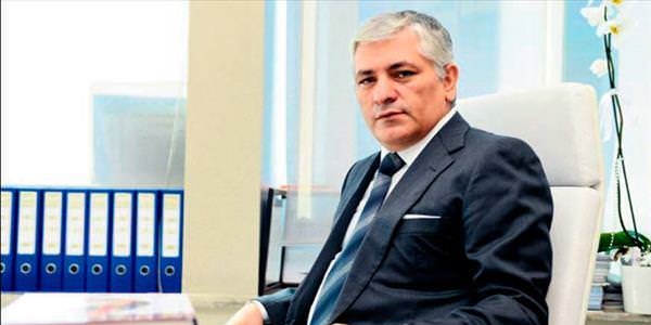 İmkansız denilen ameliyatı yapıp hastayı ayağa kaldırdı