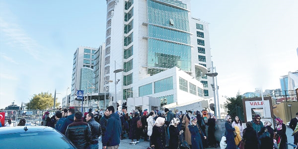 Bank Asya'nın ortaklık bilgileri neden BDDK'ya verilmedi?