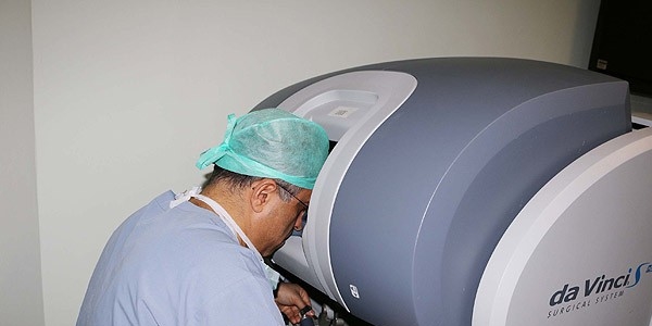 'Da Vinci' ile ilk ameliyat yapıldı