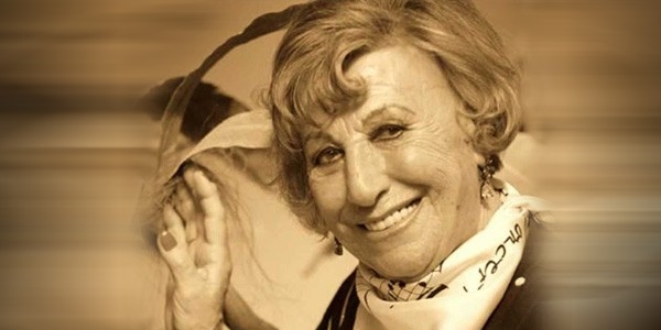 Müzeyyen Senar vefat etti