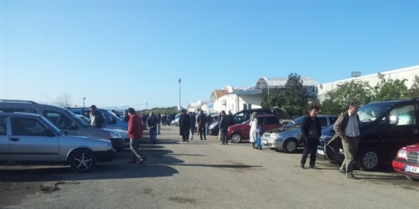 Otomobilde noter satışıyla büyük vurgun