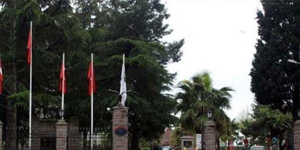 TSK için türbanlı fotoğraf şikayeti
