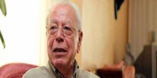 Mahir Kaynak hayatını kaybetti
