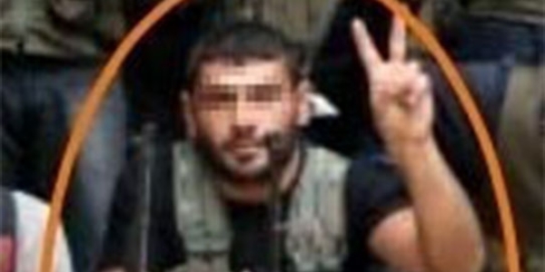 Firar edip Kobani'de savaşa giden asker tutuklandı