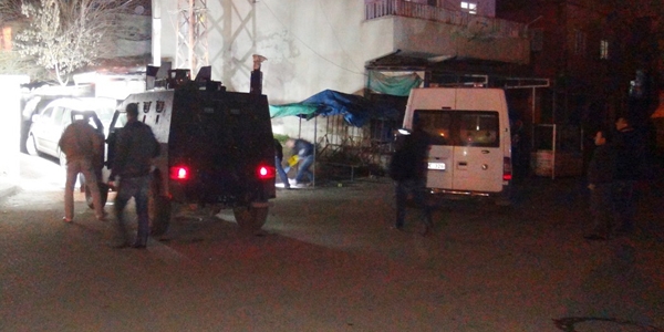 Batman'da polis karakoluna saldırı: 1 yaralı