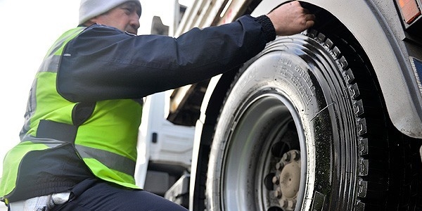Kış lastiği takmayanlara ceza yağdı