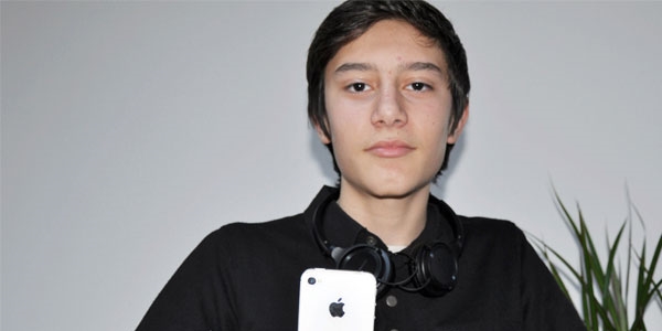 Lise öğrencisi Apple'ın açığını buldu