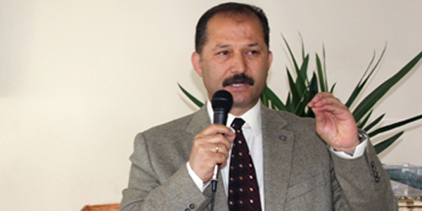 Demir: Uzmanlık Sınav Kılavuzu geri çekilmelidir