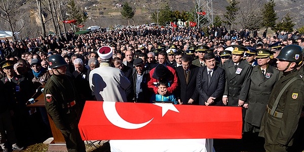 Şah Fırat Operasyonu şehidi toprağa verildi