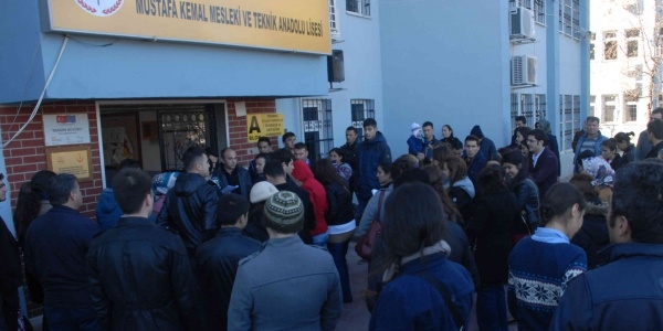 20 kişilik Zabıt Katipliği kadrosuna 400 kişi başvurdu