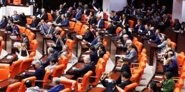 Ciddiyetsiz sözlerin sahiplerini mahkemeye vereceğiz