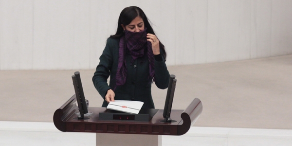Genel Kurul'da poşulu eylem