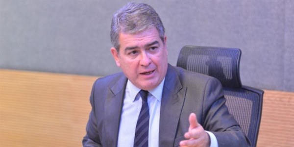 Süheyl Batum mahkeme kararıyla CHP'ye döndü