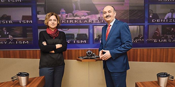 Hasta memnuniyeti için anketten galoş çıktı