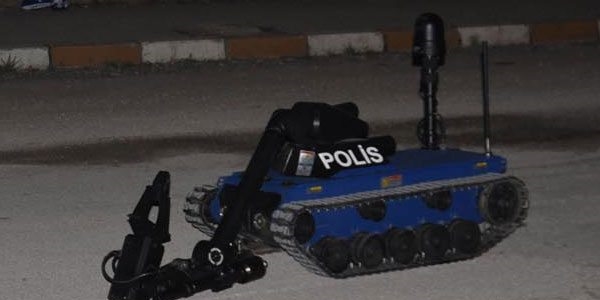 Reyhanl'da 2 bomba kontroll patlatld