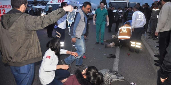 Manisa'da trafik kazası: 2 ölü, 2 yaralı