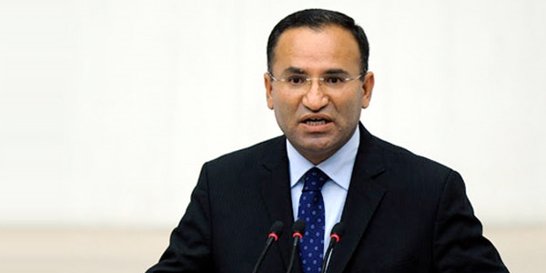 CHP'nin kapatılacağı iddiası, uydurma bir seçim mühendisliğidir