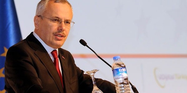 Kalkınma Bakan Yardımcısı adaylıktan çekildi