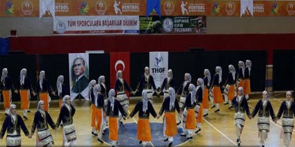 Hakkari'deki halk oyunları yarışmasında şike iddiası