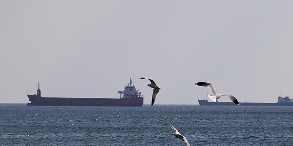 Marmara'da ulaşıma poyraz engeli