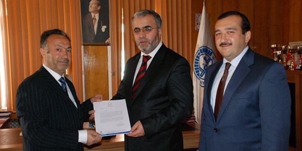 İmam hatibe, Uluslararası İyilik Ödülü