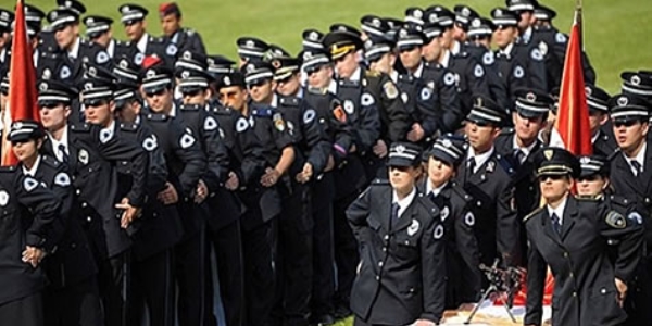 Sistem değişince polislerin emeklilik yaşı 55'e yükseldi