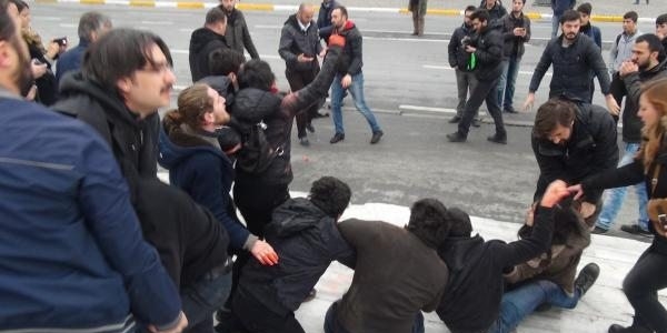 Gezi Park'nda Berkin Elvan eylemine mdahale