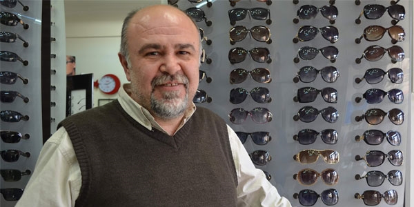 Atık malzemeden üretilen güneş gözlüğü kullanmayın