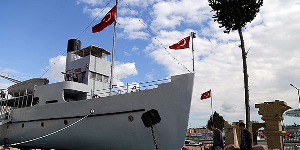 Çanakkale gazisi Nusret tarihe ışık tutuyor