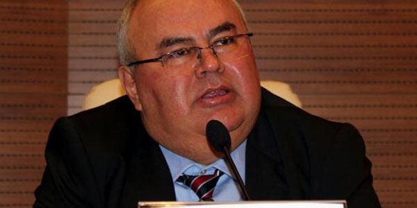 'Alacak davalarında Yargıtay zıt kararlar veriyor'