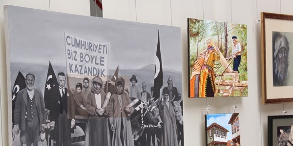 Çanakkale'nin 253 bin şehidi 253 eserle anılıyor