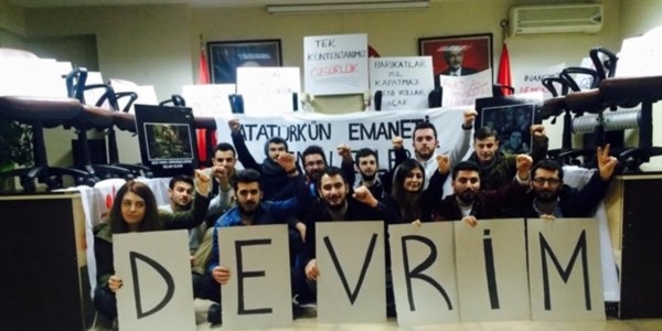 Trabzon CHP'de işgal ikinci gününde