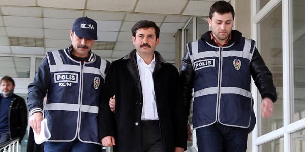 Sivas'ta 1 polis daha tutukland