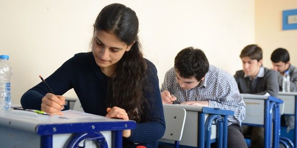 YGS'de kızlar daha başarılı