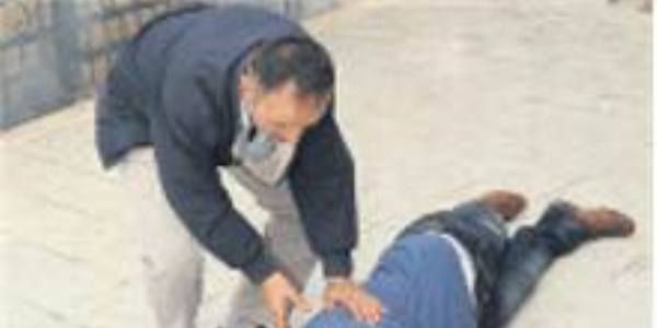Sanık polis, delil toplama alanında!
