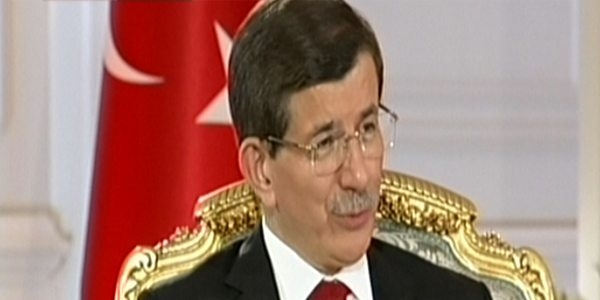 Davutoğlu: Başkanlık sistemine geçilmeli