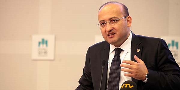 Akdoğan: Paralel yapı bir baş belası