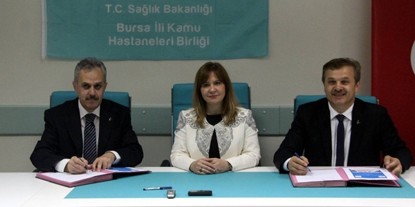 Projeyle öğrenciler hastanelerde gönüllü çalışacak