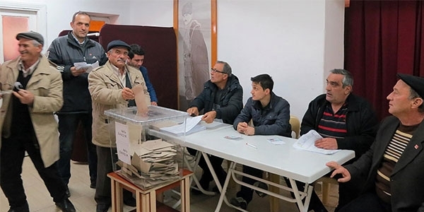 CHP'de ön seçimde ilk sonuçlar belli oldu