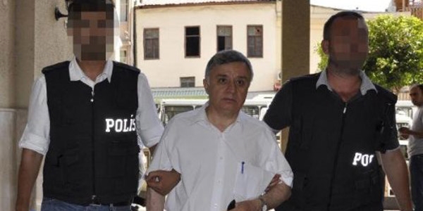 Çukurova Üniversite'ndeki yolsuzluk davası ertelendi