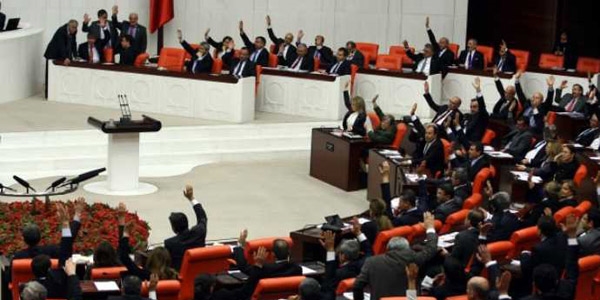 Torba Tasarı'nın 2. bölümü kabul edildi