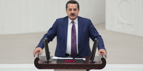 Bakan Çelik'in duygulandığı an