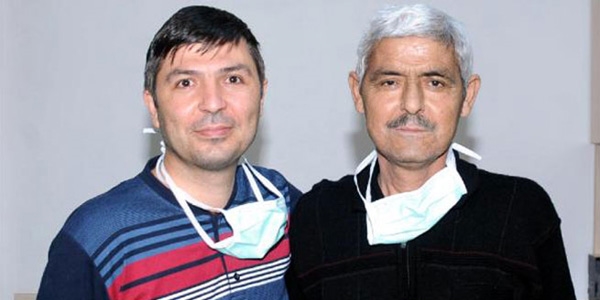 Karaciğeriyle babasına can verdi