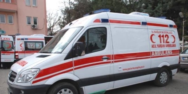 Perde askısı boynuna dolalan çocuk öldü